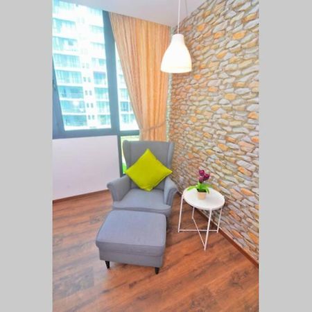 Vivacity Jazz Suite New Luxury Vivacity Cozy Home Lv8 Kuching Ngoại thất bức ảnh